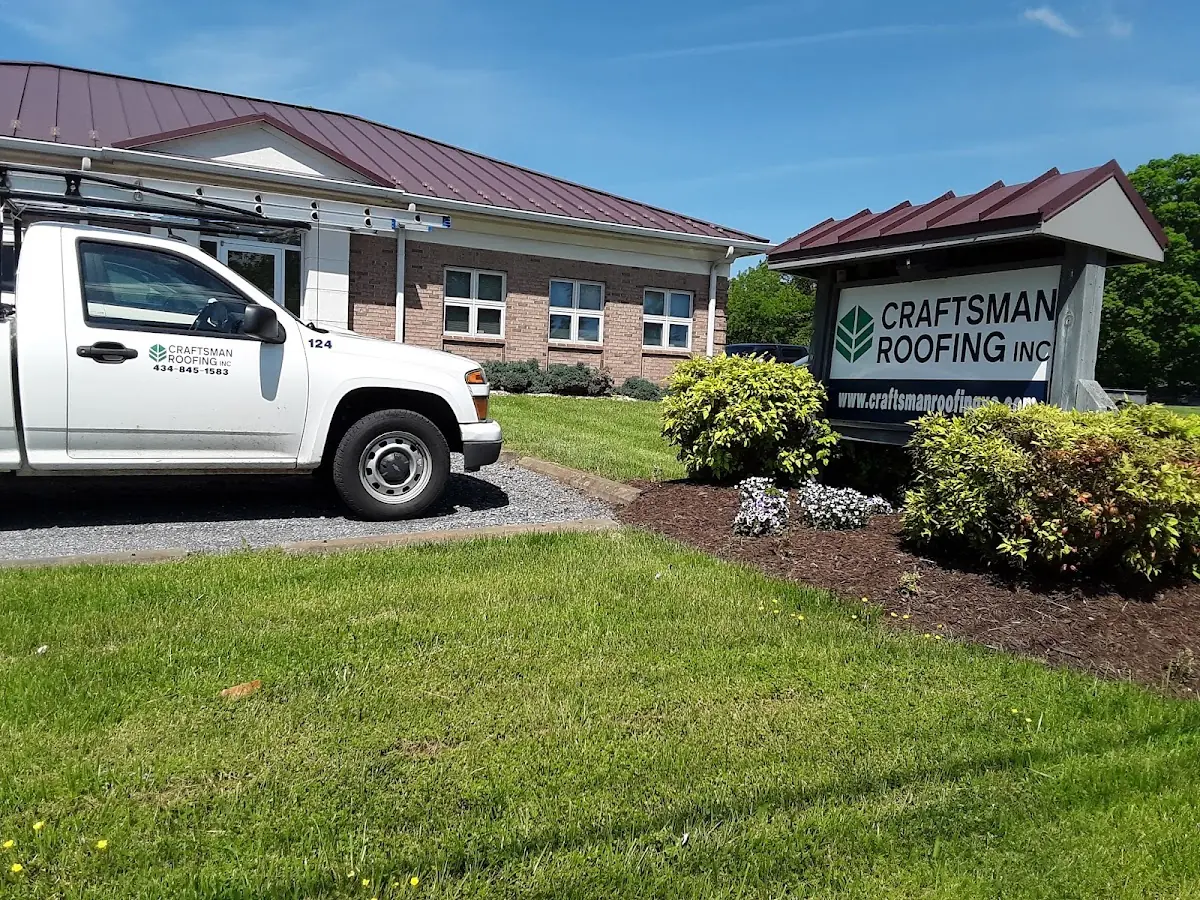 Quality Ice Dam Removal by experienced craftsmen in Southard